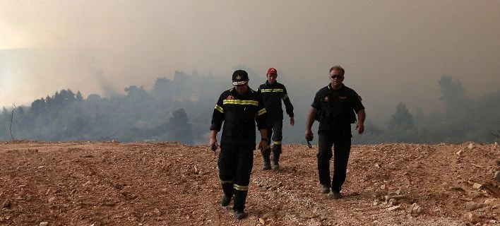 Μόνο στην Ελλάδα αυτά: Δύο χρόνια δεν δόθηκε ούτε 1 ευρώ από τα κρατικά ταμεία για την Πυροσβεστική!